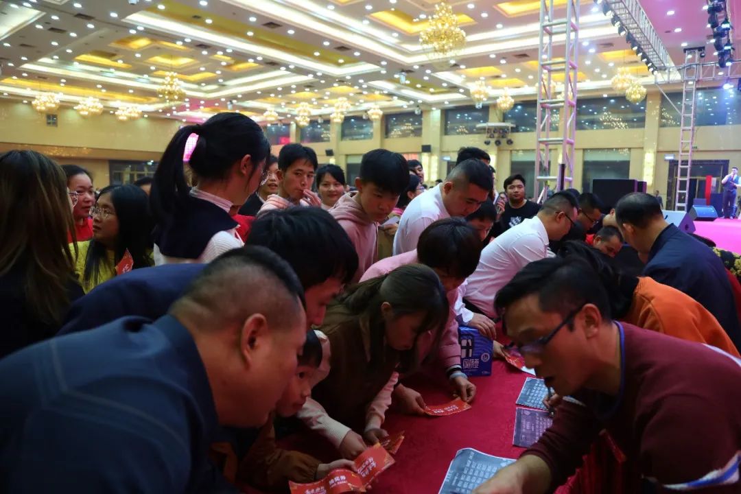 金虎迎新·領(lǐng)跑2022 | 集團年度總結(jié)會暨新年晚會完美落幕！(圖24)