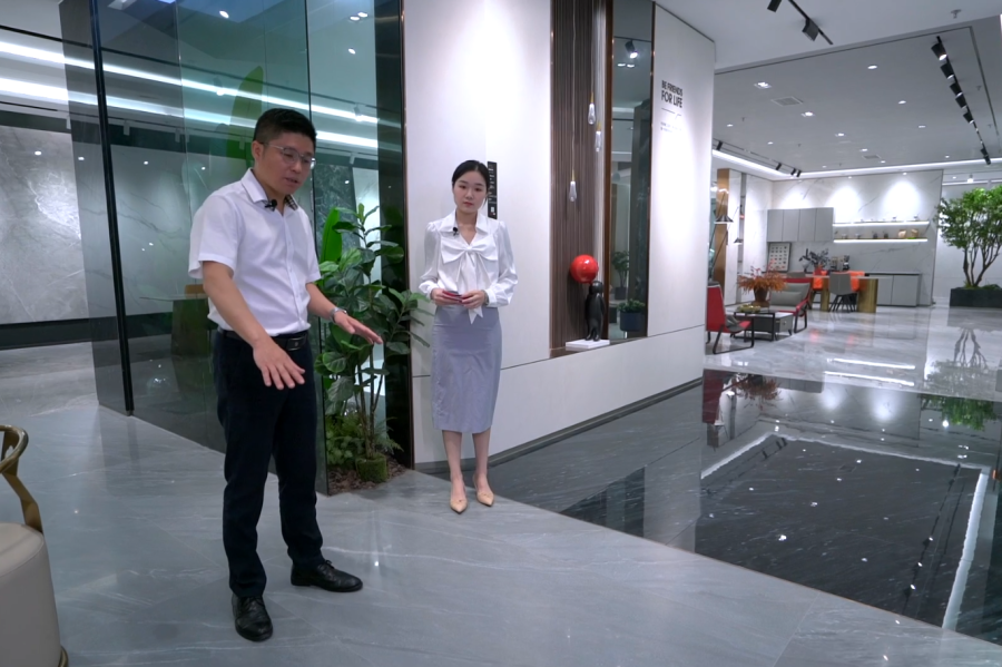 招商落幕！做強(qiáng)商，他們都選了強(qiáng)輝精工瓷磚！(圖2)