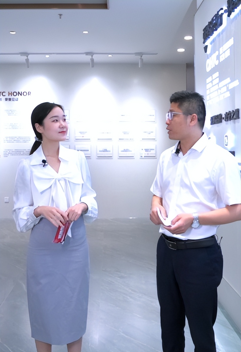 招商落幕！做強(qiáng)商，他們都選了強(qiáng)輝精工瓷磚！(圖3)