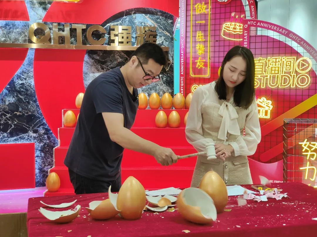 聽說，昨天下午強(qiáng)輝直播間嗨爆了？(圖8)