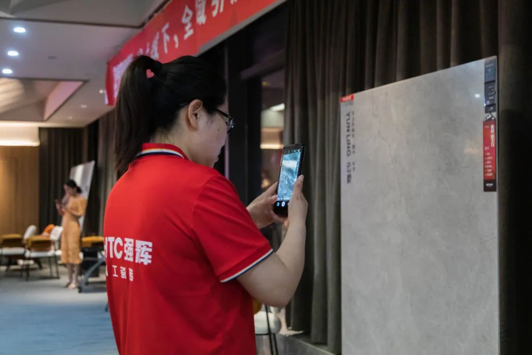 創(chuàng)變?賦能 | 2024強輝新品品鑒會暨區(qū)域培訓(xùn)峰會鄭州站圓滿結(jié)束(圖14)