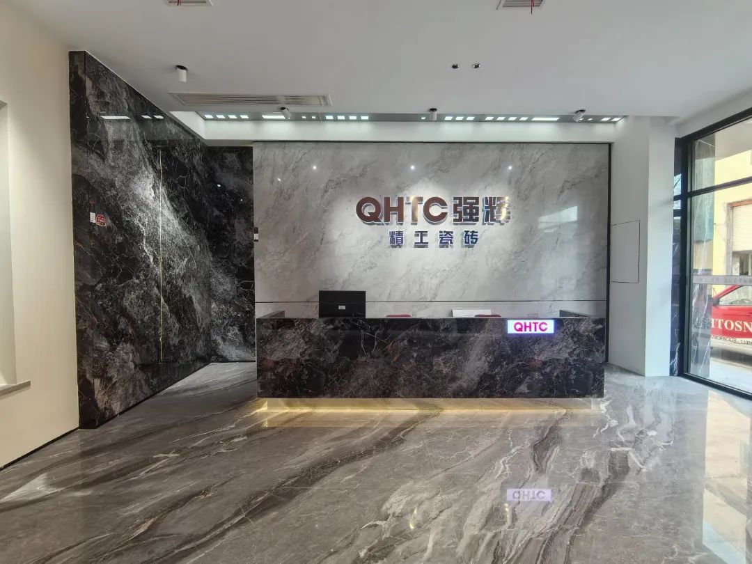 終端風(fēng)采 | 強(qiáng)輝聊城旗艦店，沉浸式體驗(yàn)現(xiàn)代高端設(shè)計(jì)美學(xué)(圖4)